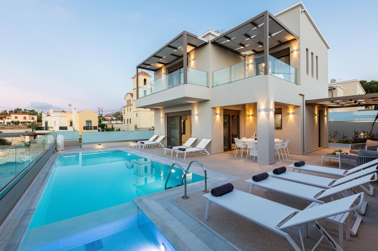Lagoon Seaside Villa, Sumptuous Retreat,By Thinkvilla Pánormos 外观 照片